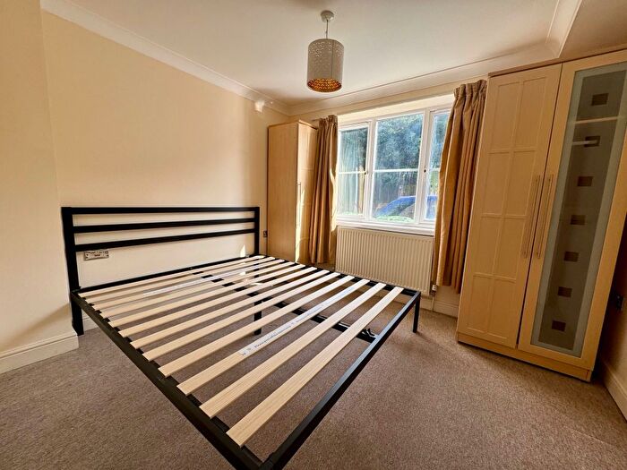 1 Bedroom Property To Rent In Edward Road, Southampton, SO15