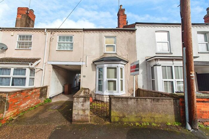 4 Bedroom Terraced House For Sale In Newland Street West, Lincoln, Lincolnshire, LN1