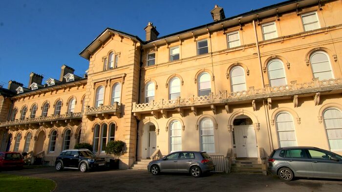 2 Bedroom Flat To Rent In Lypiatt Terrace, Cheltenham, GL50