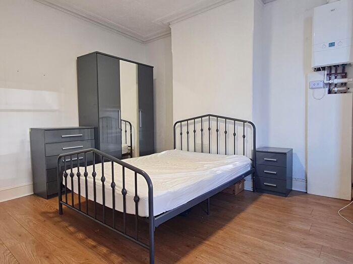 5 Bedroom House To Rent In Devonshire Avenue, Portsmouth, PO4