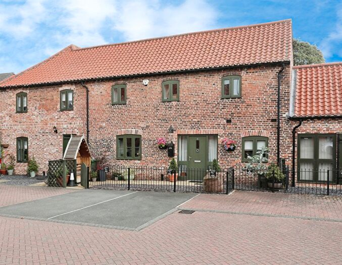 2 Bedroom Barn Conversion For Sale In The Laurels, Retford, DN22