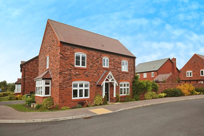 3 Bedroom Detached House For Sale In Robins Lane, Bishops Itchington, Southam, CV47