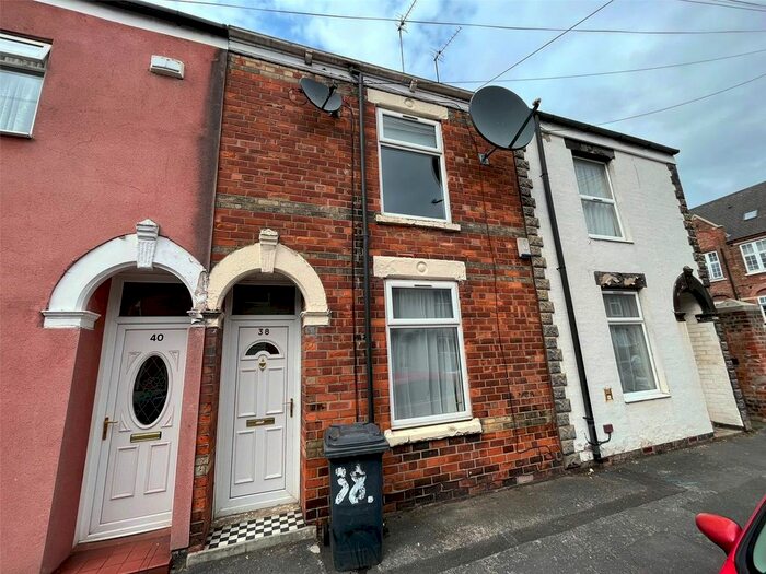 2 Bedroom Terraced House To Rent In Reynoldson Street, Hull, East Riding Of Yorkshire, Uk, HU5