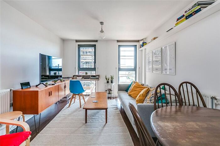 2 Bedroom Flat For Sale In Thomas Tower, Dalston Square, E8