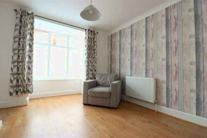 3 Bedroom End Of Terrace House To Rent In Littlewood Street, Rothwell, Kettering, NN14