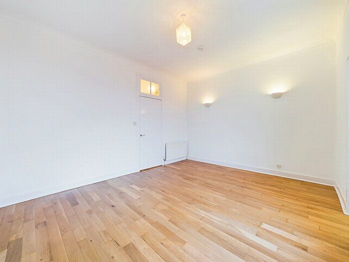 1 Bedroom Flat For Sale In Parkend Road, Saltcoats, KA21