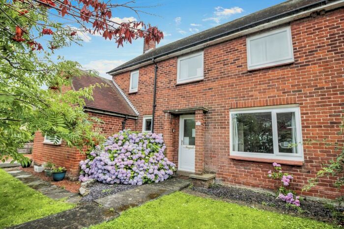 3 Bedroom Semi-Detached House For Sale In Greyfield Estate, Alnwick, NE66