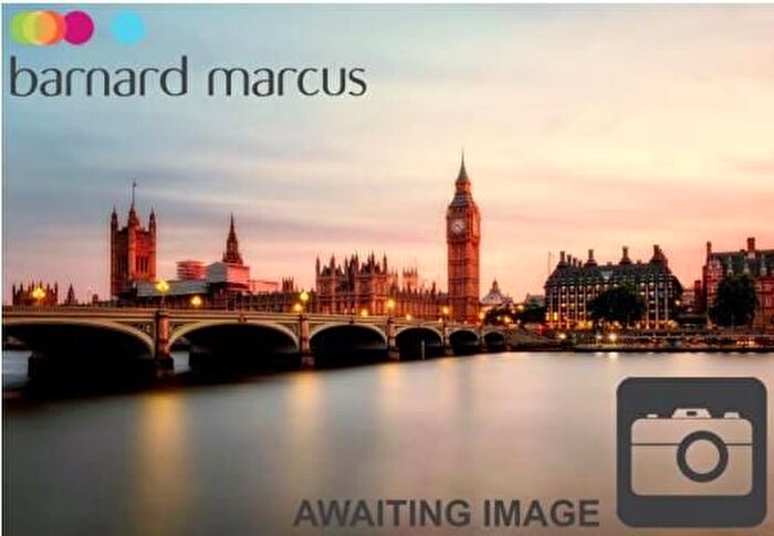 3 Bedroom Property To Rent In Clapham Common North Side, London, SW4