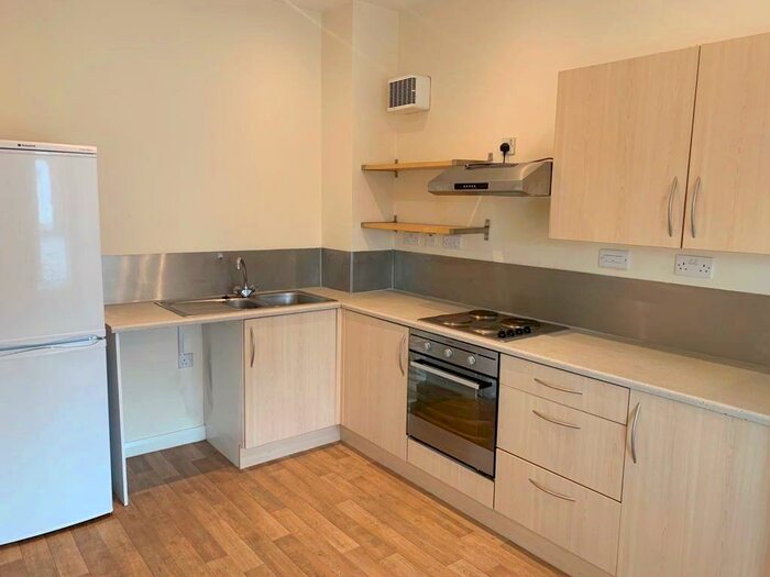 1 Bedroom Apartment To Rent In Columbia Place, Fornham Street, Sheffield, South Yorkshire, S2
