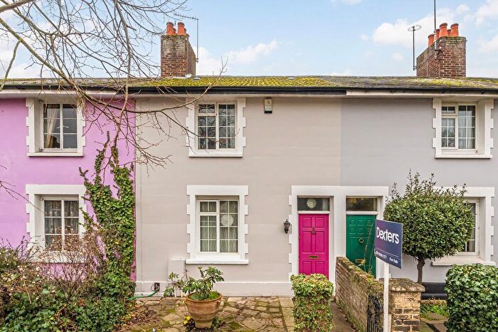 2 Bedroom Terraced House For Sale In Thornbury Road, Isleworth, TW7