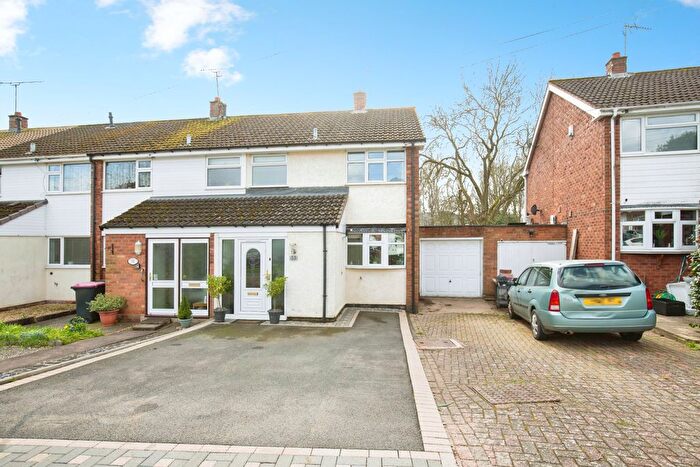 3 Bedroom End Terrace House For Sale In Greendale Close, Atherstone, CV9