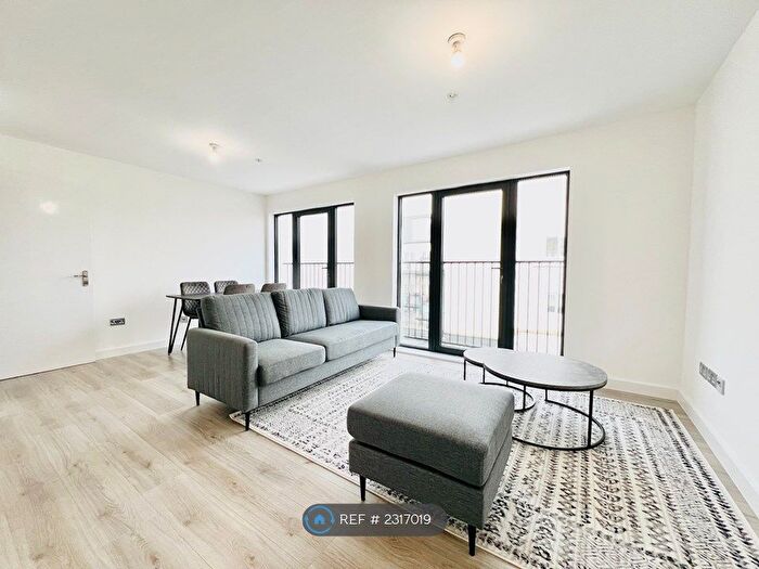 1 Bedroom Flat To Rent In Mitcham Road, London, SW17