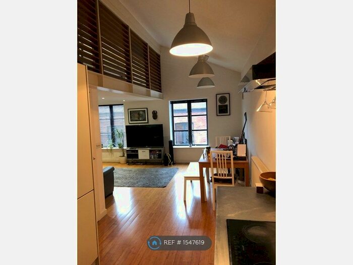 2 Bedroom Flat To Rent In Neptune Street, Leeds, LS9