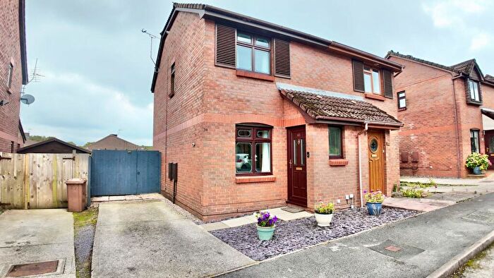 2 Bedroom Semi-Detached House For Sale In Priorsgate, Oakdale, NP12