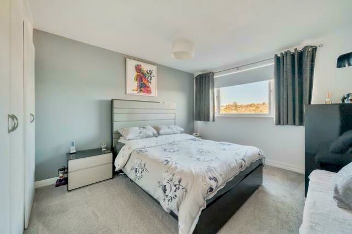 3 Bedroom Town House For Sale In Chesham, Buckinghamshire, HP5