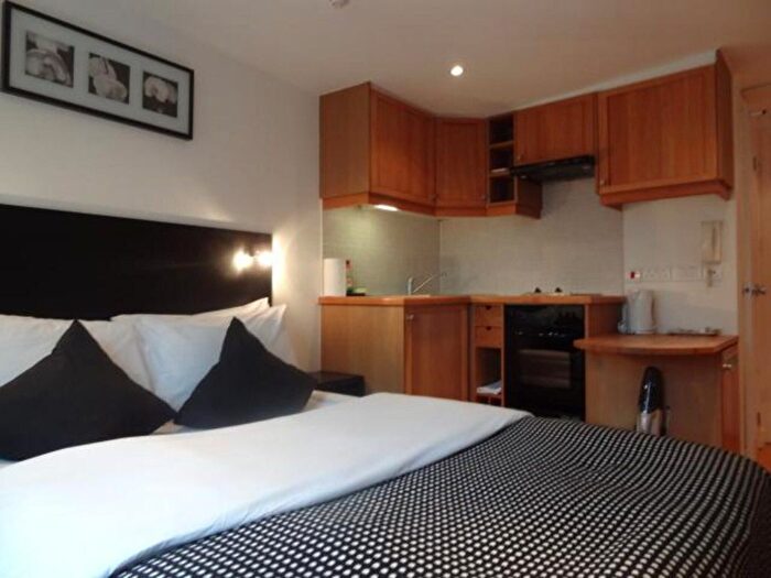 Studio To Rent In Cartwright Gardens, London, WC1H