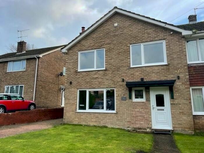 4 Bedroom Semi-Detached House To Rent In Templeside, Temple Ewell, Dover, CT16