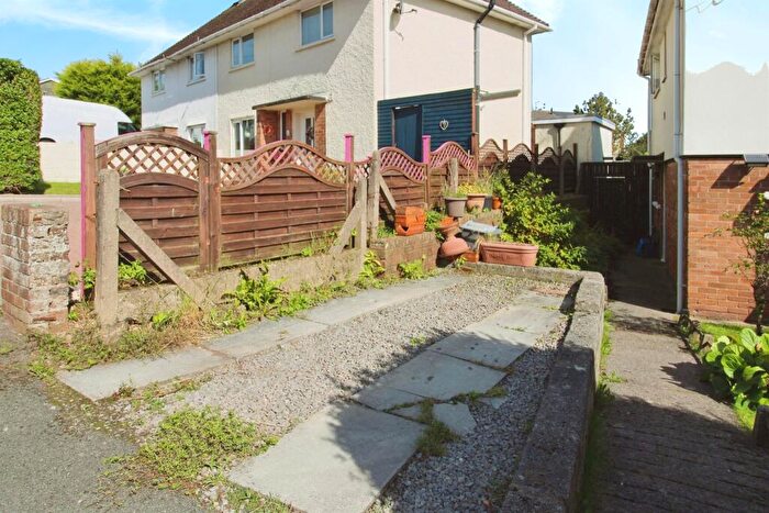 2 Bedroom Flat For Sale In Powys Place, Dinas Powys, CF64