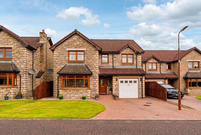 4 Bedroom Detached House For Sale In Meadowpark, Seafield, EH47