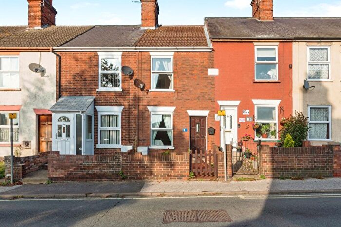 3 Bedroom Terraced House For Sale In Victoria Road, Lowestoft, NR33