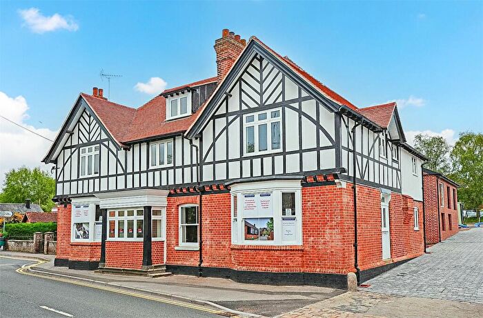 2 Bedroom Apartment To Rent In North Street, Pewsey, Wiltshire, SN9