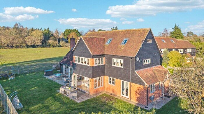5 Bedroom Detached House For Sale In Bovingdon Green, Marlow, Buckinghamshire, SL7