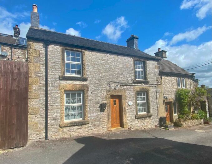 2 Bedroom Cottage To Rent In Bank Top, Youlgrave, DE45