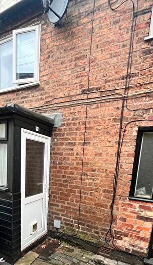 1 Bedroom Flat To Rent In High Street, Lye, Stourbridge, DY9