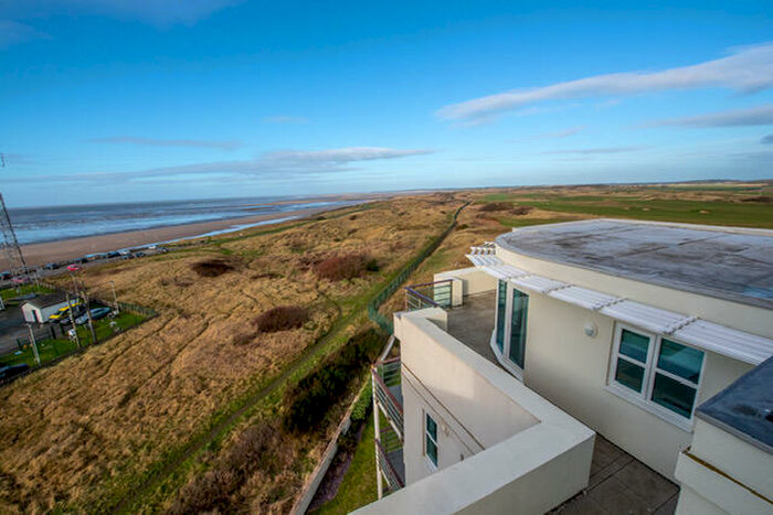 3 Bedroom Penthouse To Rent In The Penthouse At Burbo Point, Hall Road West, Crosby, L23