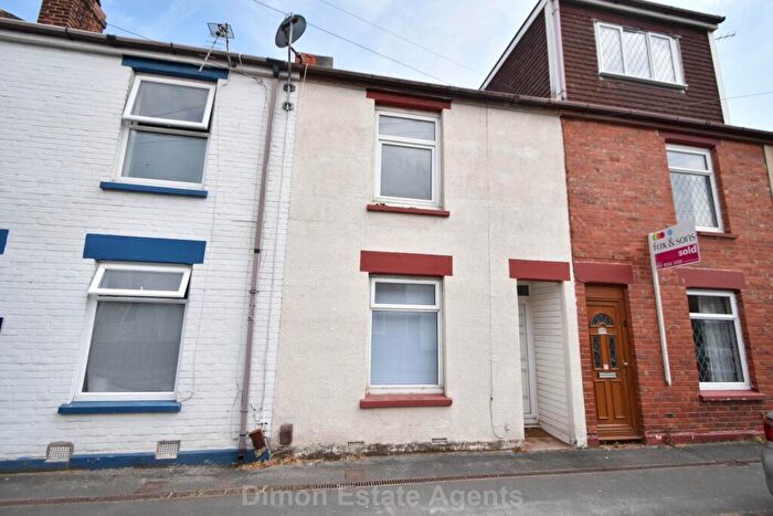 2 Bedroom Terraced House For Sale In Melville Road, Elson, PO12