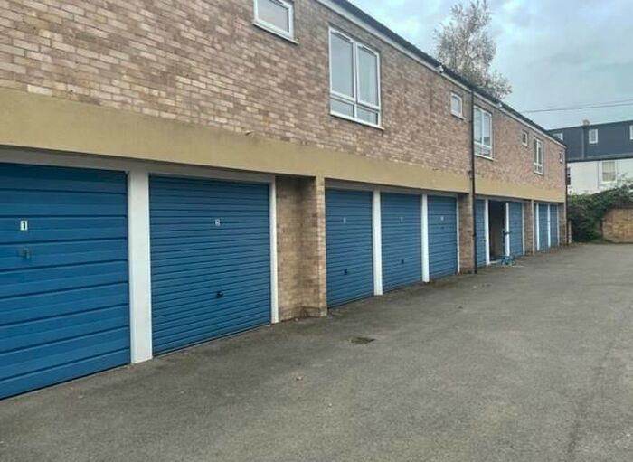 Garage / Parking To Rent In Rogers Street, Summertown, OX2