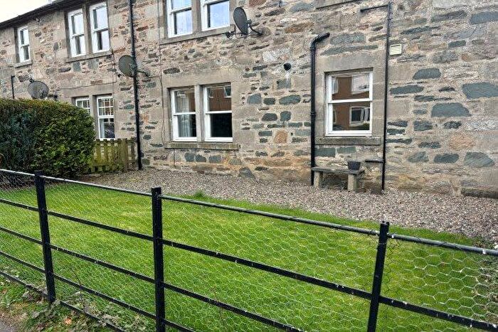 2 Bedroom Flat To Rent In Chapel Street, Aberfeldy, PH15
