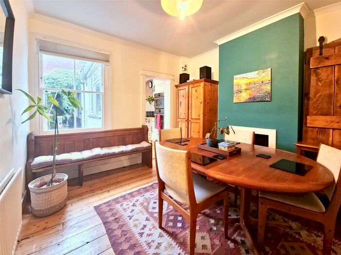 2 Bedroom Terraced House To Rent In Vincent Road, Kingston Upon Thames, KT1