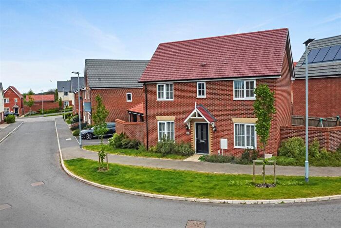 3 Bedroom Detached House For Sale In Storeys Road, Brantham, CO11