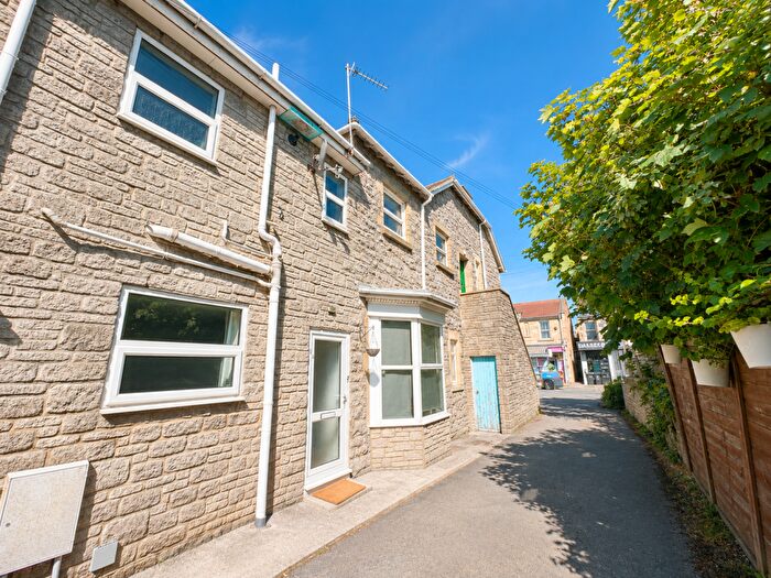 2 Bedroom Maisonette For Sale In Whitecross Road, Weston-super-mare, BS23