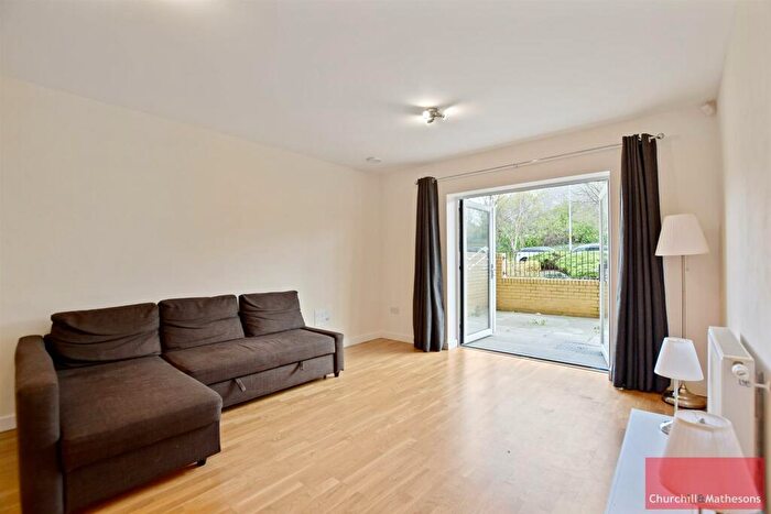 1 Bedroom Flat To Rent In Falcondale Court, Lakeside Drive, NW10
