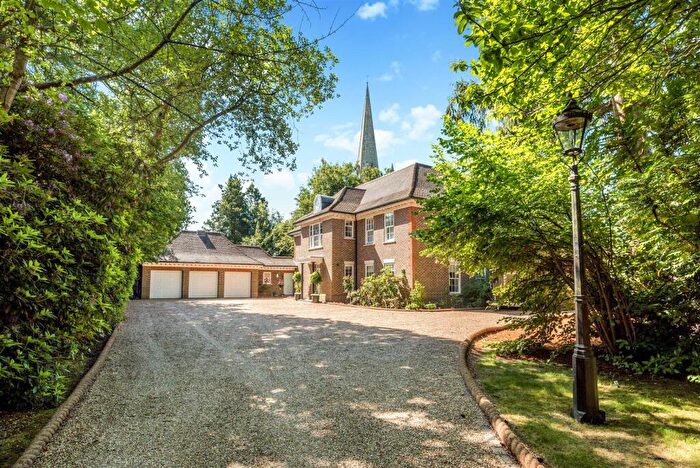 7 Bedroom Detached House For Sale In The Warren, Kingswood, Surrey, KT20