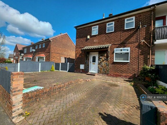 2 Bedroom Semi-Detached House To Rent In Bowness Road, Middleton, Manchester, M24