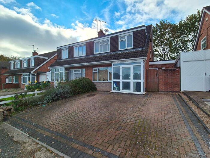 3 Bedroom Semi-Detached House For Sale In Elsham Close, Glenfield, LE3
