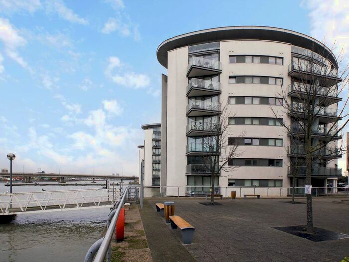 2 Bedroom Flat To Rent In Albert Basin Way, London, E16