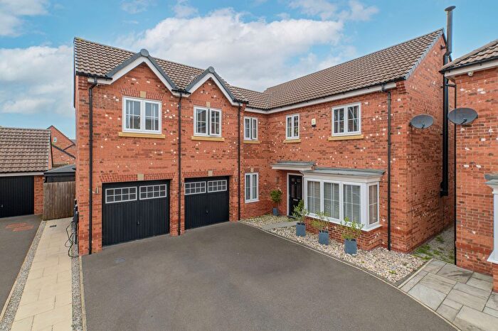 5 Bedroom Detached House For Sale In Lakenheath Crescent, Great Sankey, WA5
