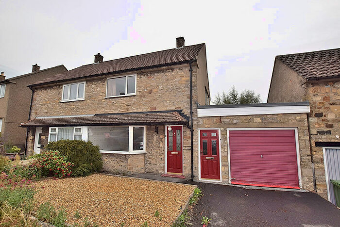 2 Bedroom Semi-Detached House For Sale In Laburnum Grove, Richmond, DL10