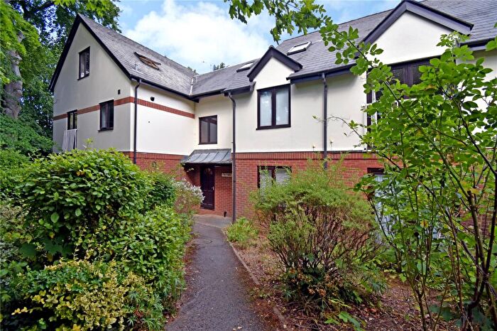 2 Bedroom Apartment To Rent In Caunter Road, Speen, Newbury, Berkshire, RG14