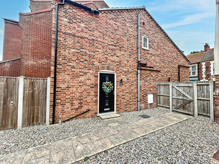 1 Bedroom Maisonette For Sale In Baker Street, Gorleston, Great Yarmouth, NR31