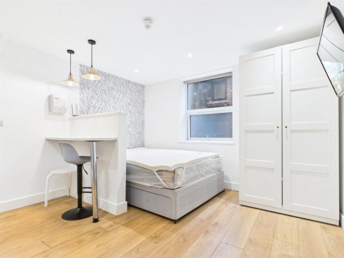 Apartment To Rent In Castle Street, Brighton, BN1