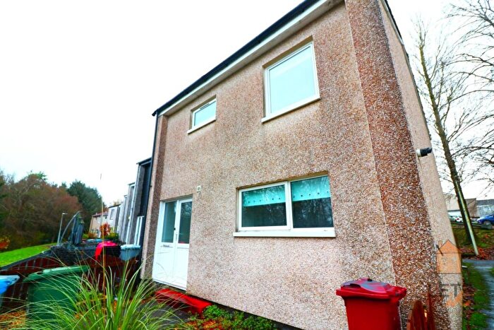 3 Bedroom Flat To Rent In Troon Avenue, East Kilbride, G75