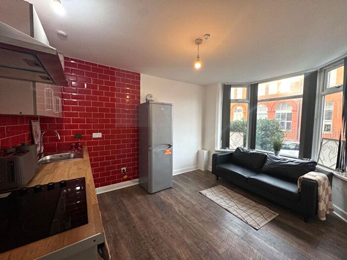 1 Bedroom Flat To Rent In Knighton Fields Road East, Knighton Fields, LE2