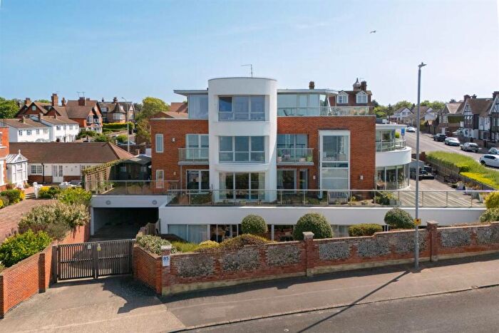 2 Bedroom Apartment For Sale In Sea Road, Westgate-On-Sea, CT8
