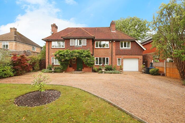 6 Bedroom Detached House For Sale In Dukes Wood Drive, Gerrards Cross, SL9