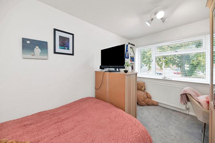 3 Bedroom Terraced House For Sale In Kingston Vale, Royston, SG8